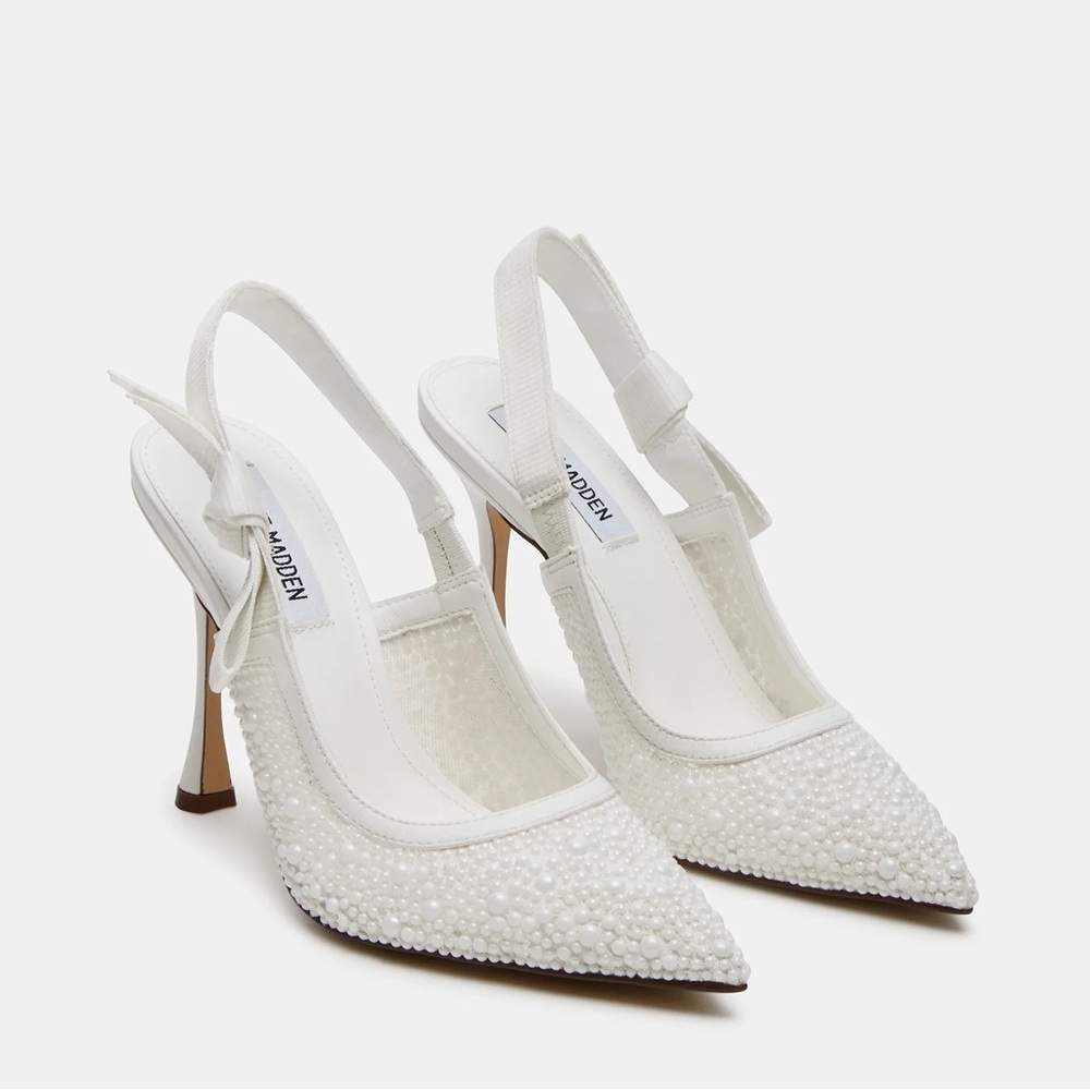 Steve Madden Bri White Lace Pearl Heels